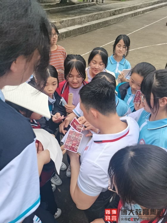 微信图片_20220919100023_副本.jpg